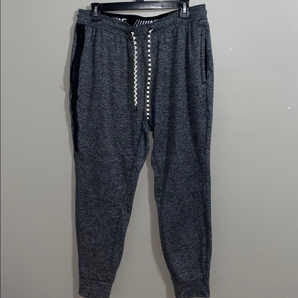 Men’s American Eagle sweatpants